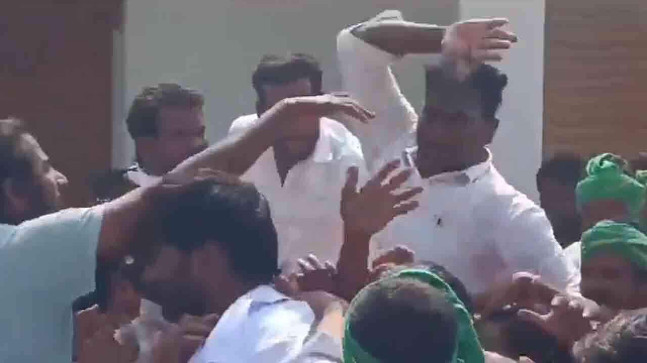 కట్టలు తెంచుకున్న రైతుల ఆగ్రహం.. వికారాబాద్ జిల్లా కలెక్టర్‌పై దాడి