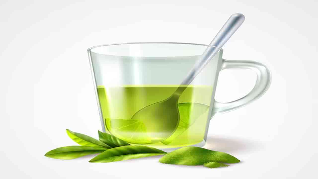 గ్రీన్ టీ ఏ సమయంలో తాగితే మంచిది.. ఖాళీ కడుపుతో తాగవచ్చా అంటే..