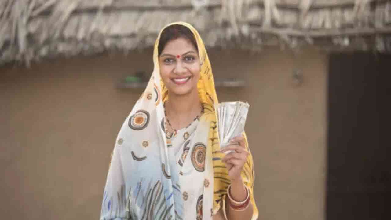 LIC BIMA SAKHI | మహిళలకు నెలకు 7 వేల ఆదాయం ..  ఈ పథకానికి ఎలా దరఖాస్తు చేసుకోవాలంటే..