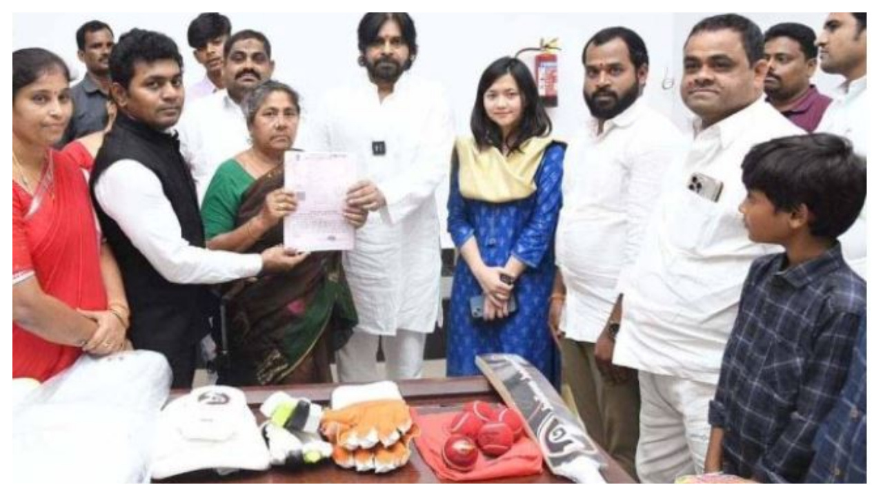 డిప్యూటీ సీఎం దాతృతం.. పవన్ సొంత నిధులతో క్రీడామైదానం ఏర్పాటు