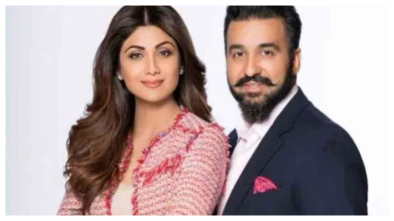 మనీలాండరింగ్‌ కేసు.. శిల్పాశెట్టి దంపతులకు బాంబే హైకోర్టులో ఊరట