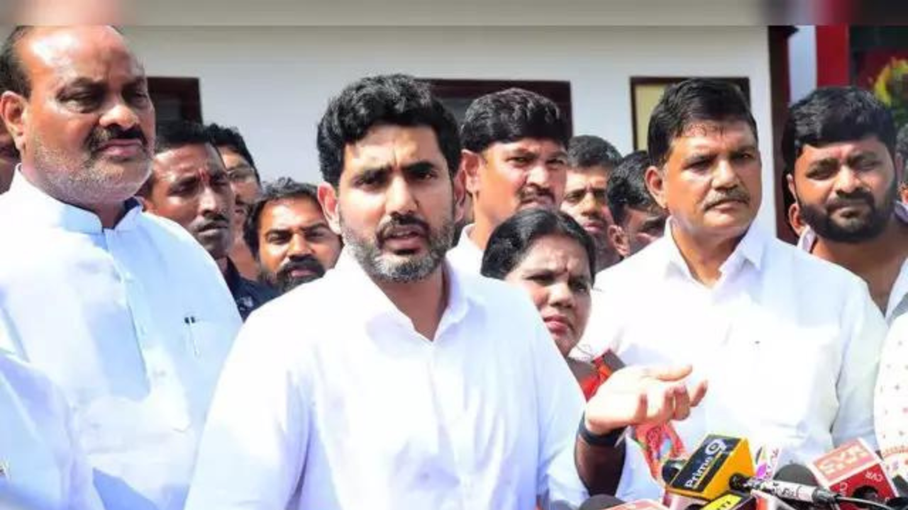 రెడ్‌ బుక్‌పై మంత్రి లోకేశ్‌ కీలక వ్యాఖ్యలు.. పని ప్రారంభమైందంటూ స్పష్టీకరణ