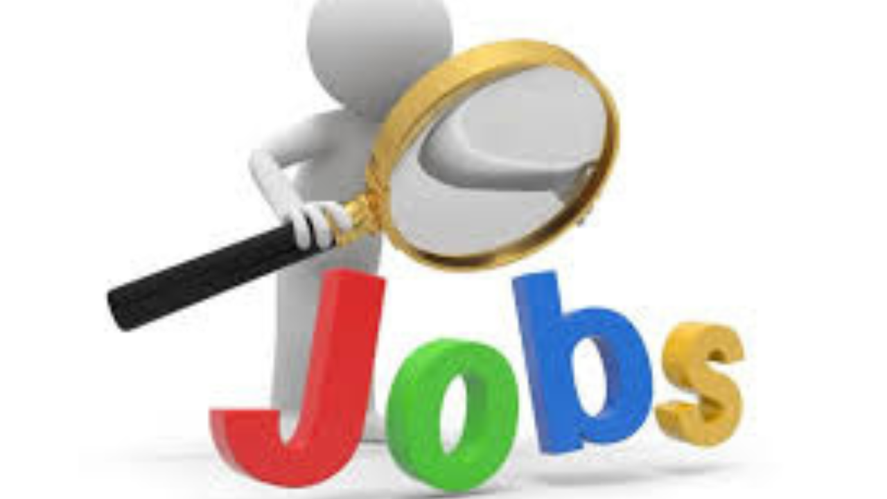 రూ.37 లక్షల వార్షిక వేతనంతో కేంద్రంలో భారీగా ఉద్యోగాలు.. అర్హులు ఎవరంటే.!