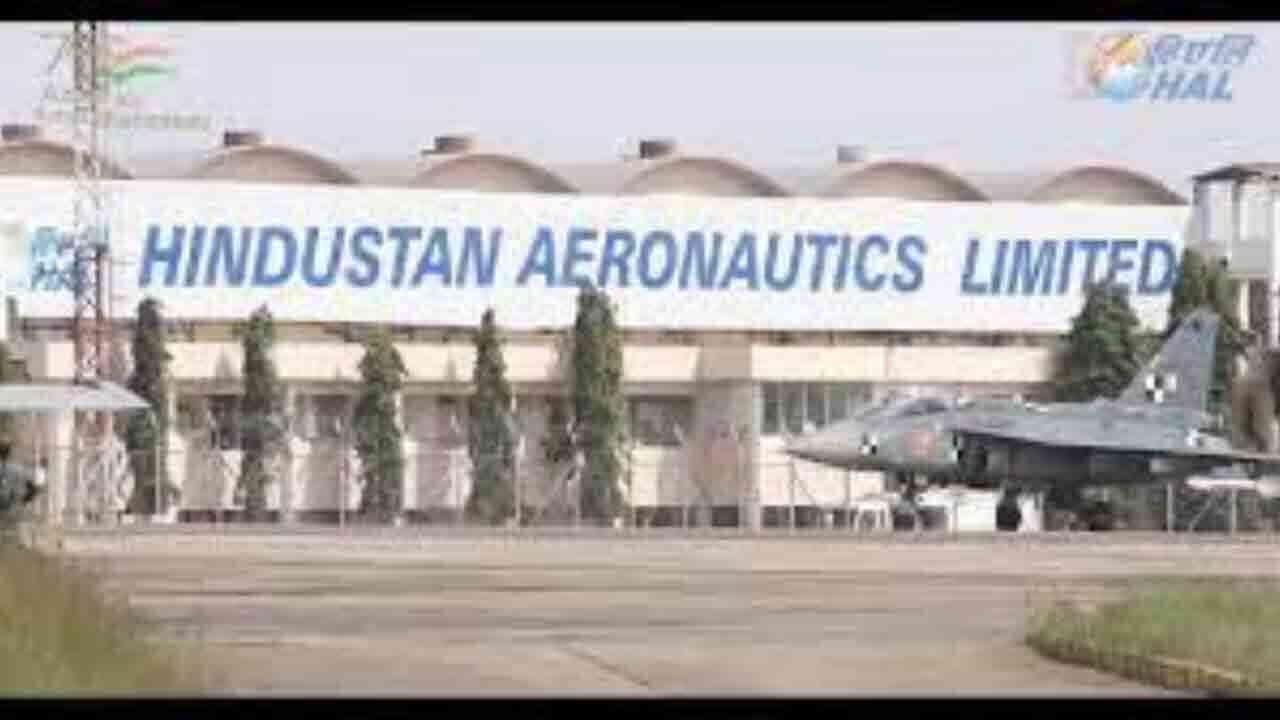 రెండు లక్షలకు పైగా వేతనంతో ప్రభుత్వ ఉద్యోగం.. ఇంటర్వ్యూ పూర్తయితే చాలు 