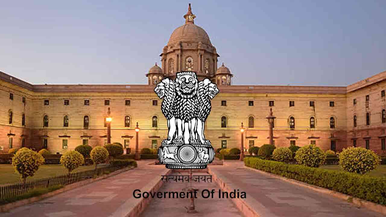 Fact Check : ప్రభుత్వ ఉద్యోగుల రిటైర్మెంట్ వయసు 62 ఏళ్లకు పెంపు.. క్లారిటీ ఇచ్చిన కేంద్ర ప్రభుత్వం