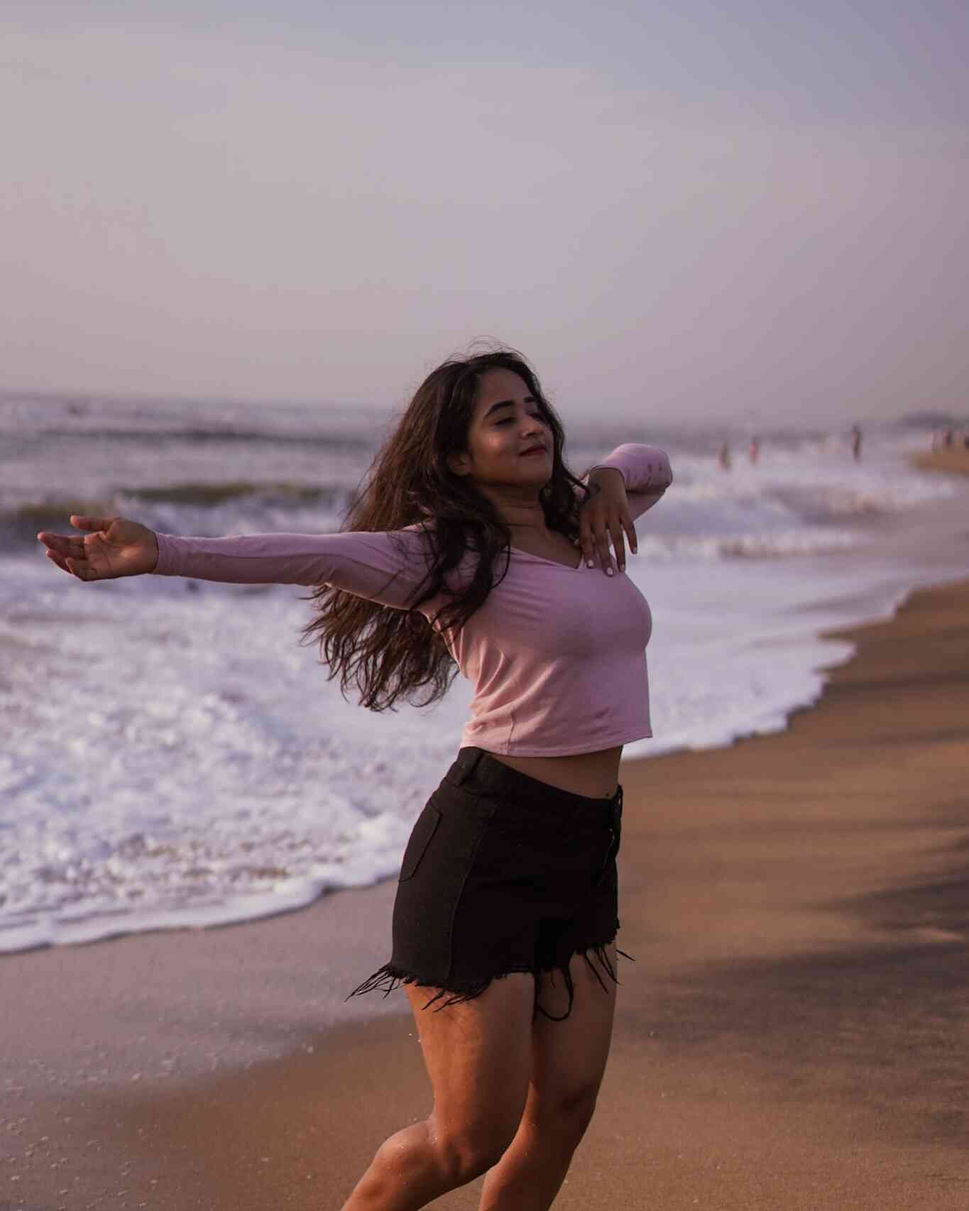 deepthi sunaina