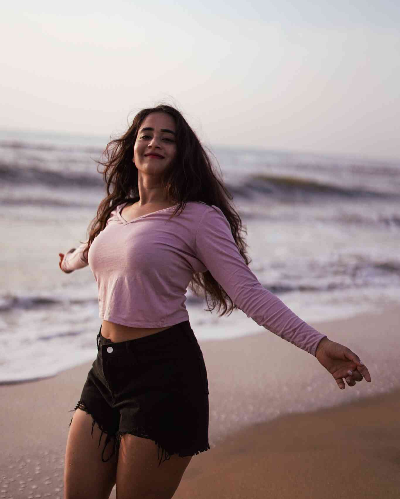 deepthi sunaina