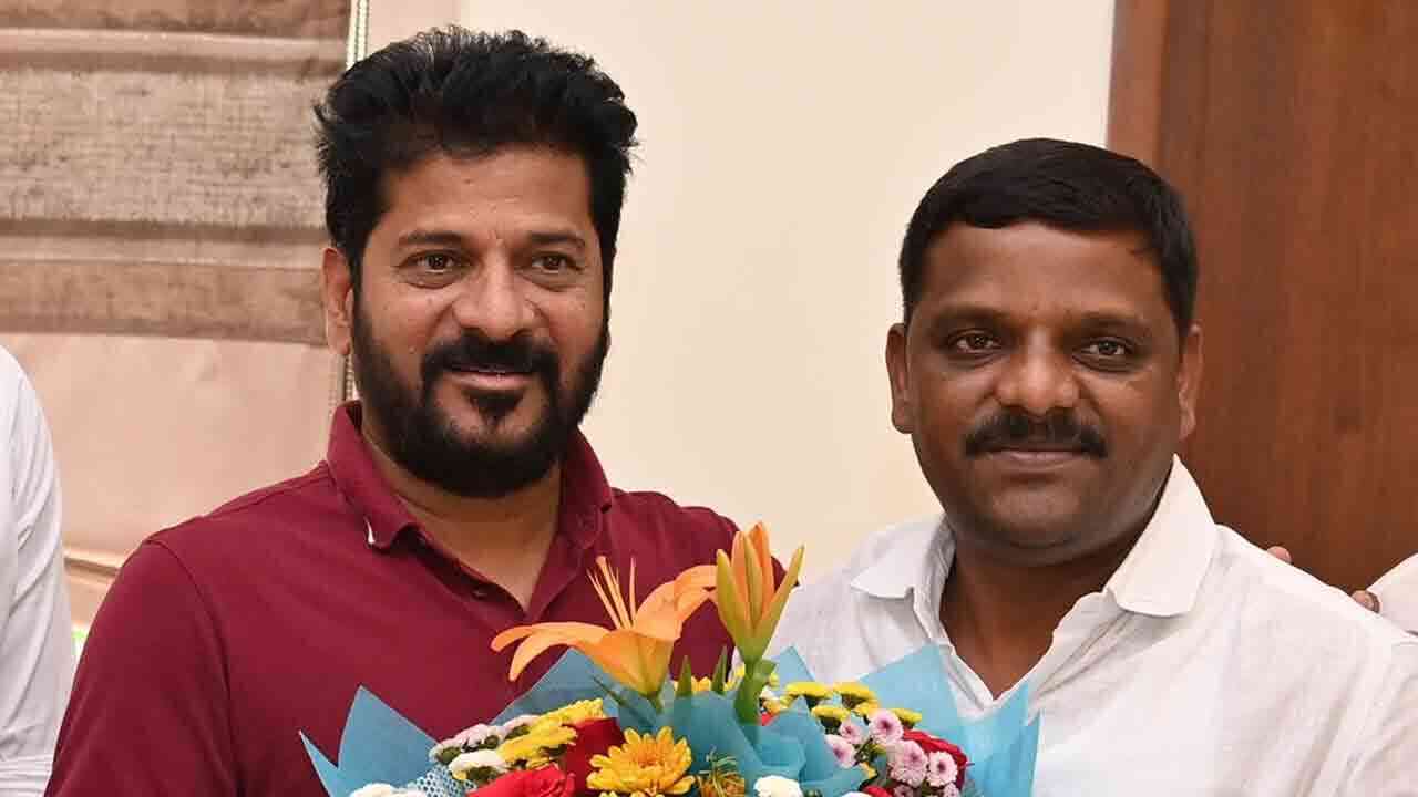 రేవంత్ రెడ్డిపై తీన్మార్ మల్లన్న కీలక వ్యాఖ్యలు.. వారి రాజకీయ సమాధికి నిర్ణయం తీసుకున్నామని వ్యాఖ్య