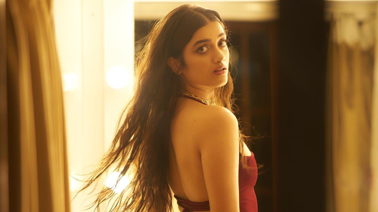 లెనిన్ భాగ్యశ్రీకి కలసి వచ్చేనా?