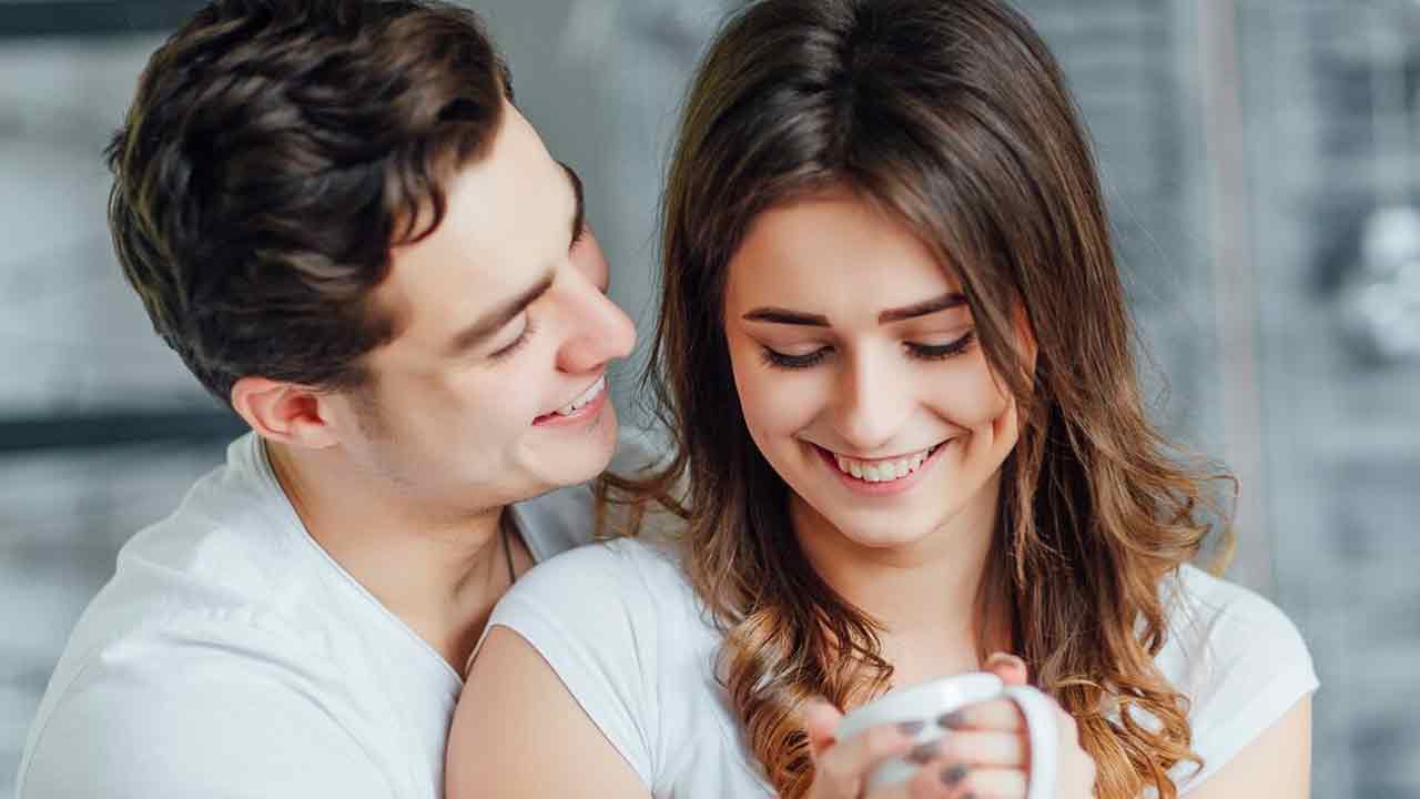 Rock Salt Uses | దంపతుల మధ్య అన్యోన్యత పెరగడానికి రాళ్ల ఉప్పు.. ఎలా వాడాలంటే