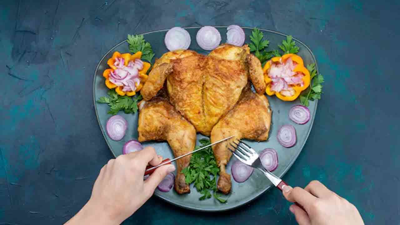 జ్వరంతో ఉన్నప్పుడు చికెన్ తినొచ్చా.. తింటే ఏం జరుగుతుంది..