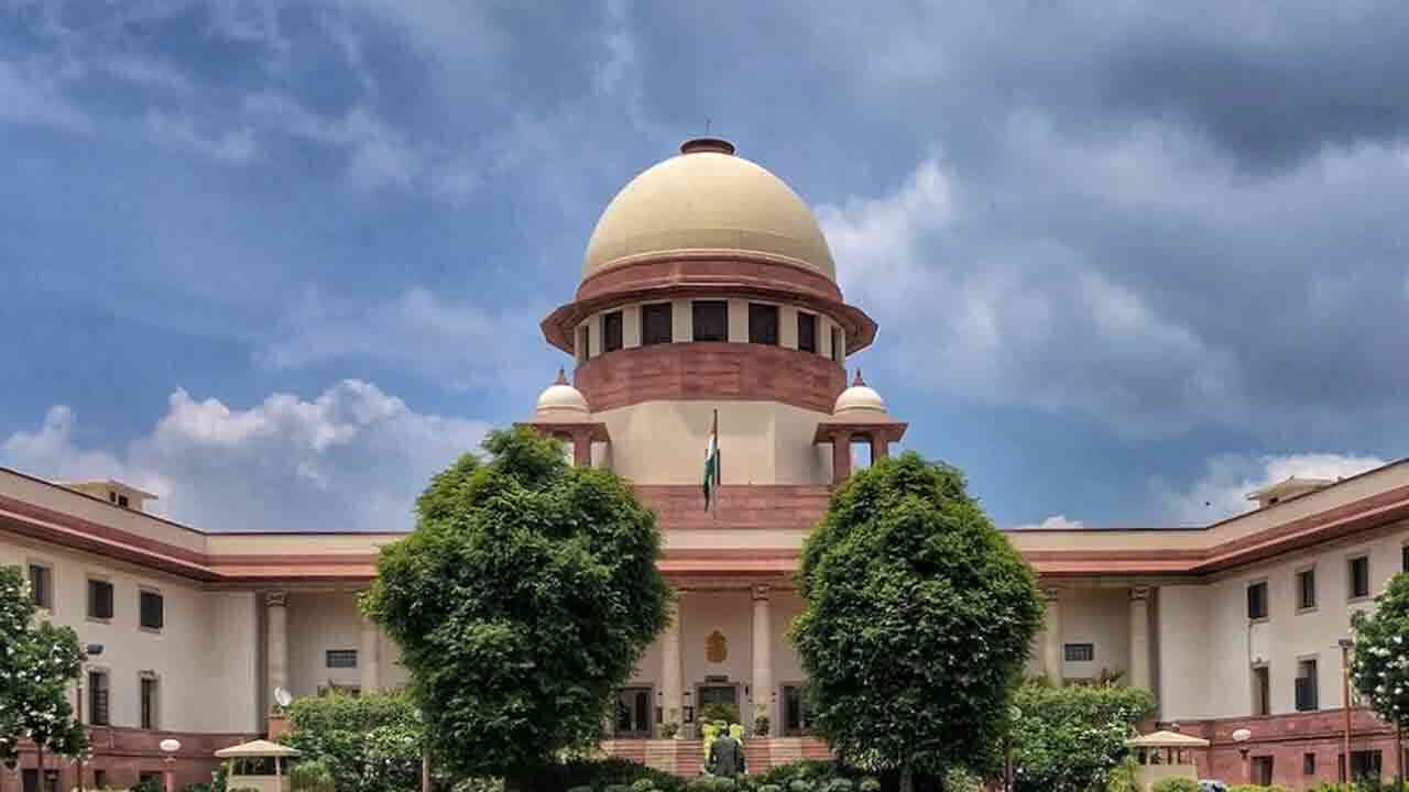 తెలంగాణ సీఎం రేవంత్‌ రెడ్డికి షాకుల మీద షాకులు.. సుప్రీం కోర్టు దెబ్బ మీద దెబ్బ