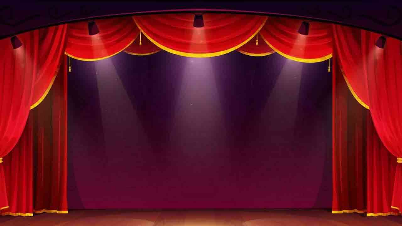 పెద్ద థియేటర్లకు కన్జ్యూమర్ కోర్టు షాక్.. సినిమా ఆలస్యం చేశారని భారీ జరిమానా