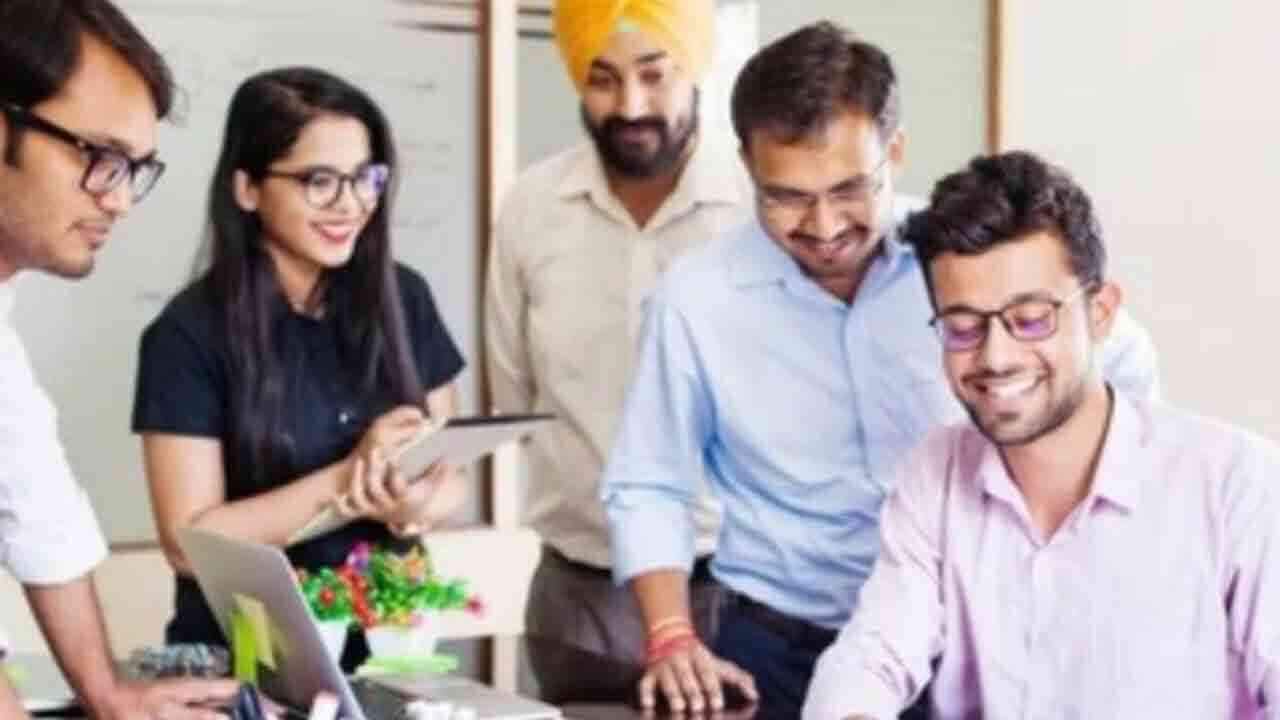 ఇంగ్లీష్ భాష మాట్లాడే దేశాల్లో భారత టాప్.. పియర్షన్ నివేదికలో వెల్లడి 