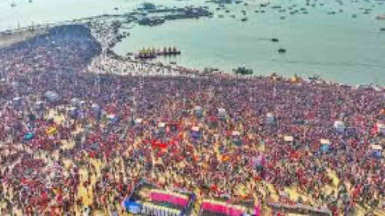 ముగిసిన మహాకుంభమేళా.. 45 రోజుల్లో పుణ్యస్నానాలు చేసిన వారెందరంటే.?