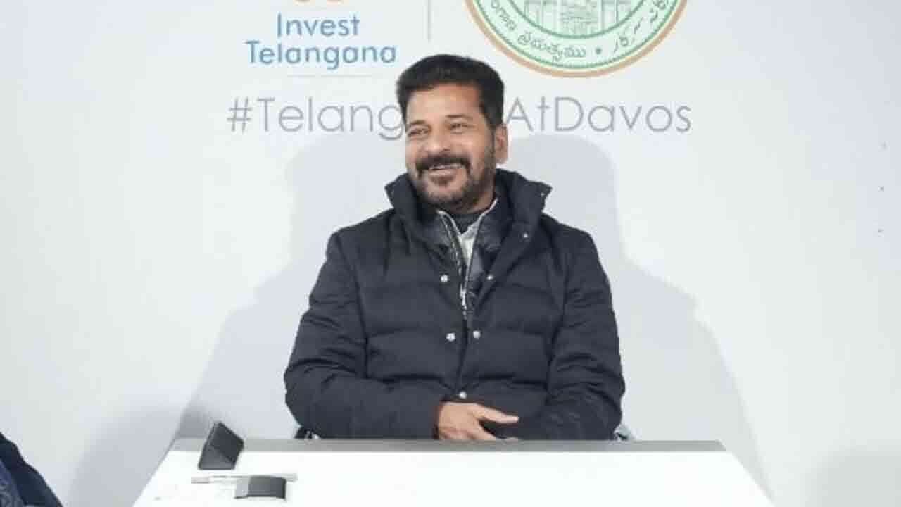 దావోస్ లో రెండో రోజు కొనసాగుతున్న సీఎం రేవంత్ రెడ్డి పర్యటన.. నేడు కీలక భేటీలు 