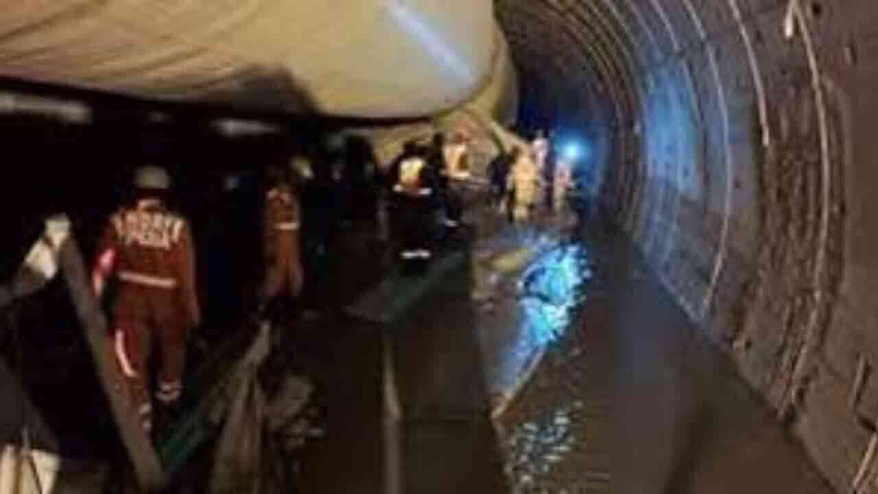 అంతుచిక్కని జాడ.. ఎస్ఎల్బిసి సొరంగంలోనే చిక్కుకున్న ఎనిమిది మంది