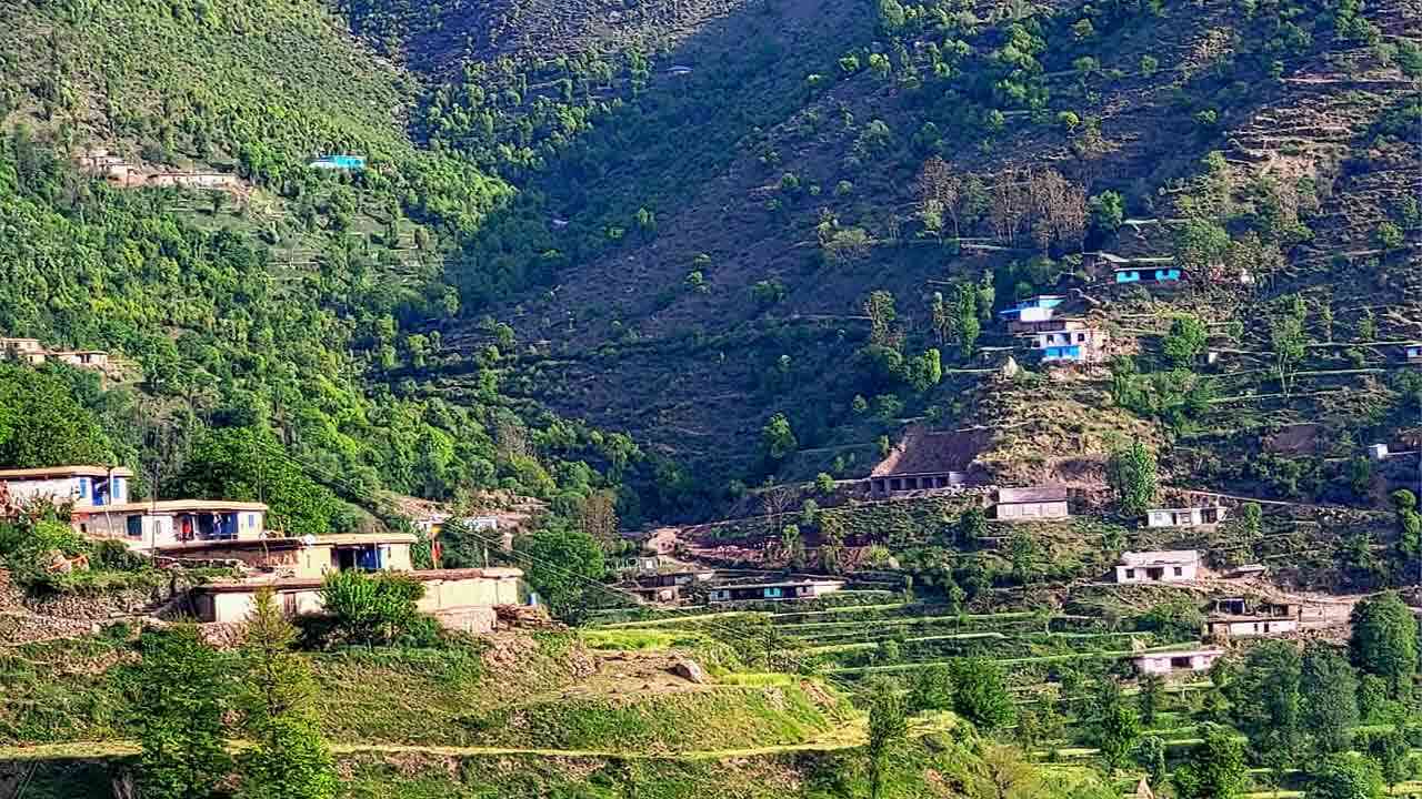 జమ్మూకశ్మీర్‌లోని కథువాలో ఉగ్ర దాడి.. నలుగురు జవాన్లు వీర మరణం