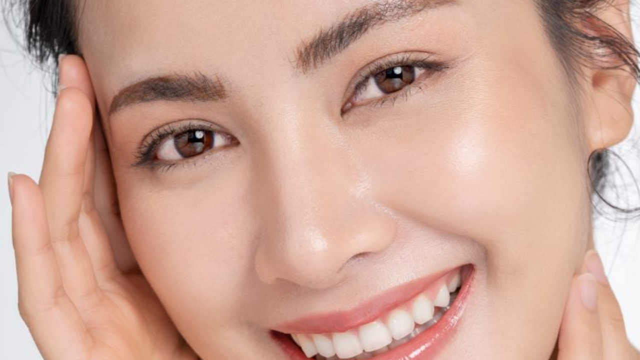 Korean Beauty Secrets: కొరియన్ అమ్మాయిల్లా తెల్లగా మెరిసిపోవాలని ఉందా..అయితే కొరియన్ బ్యూటీ సీక్రెట్స్ ఇవే