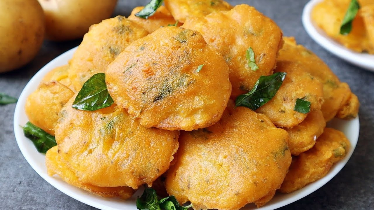 Aloo Bajji Recipe: చల్లని వాతావరణం..5 నిమిషాల్లోనే వేడి వేడి ఆలూ బజ్జీలు.. ఇలా చేస్తే సూపర్ టేస్ట్