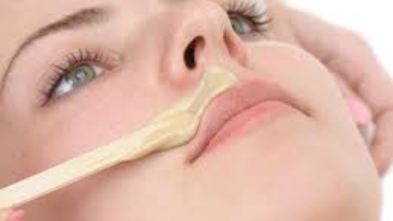 స్త్రీలలో అవాంఛిత రోమాలు తొలగించుకోవడానికి సేఫ్ పద్ధతులు ఇవే..