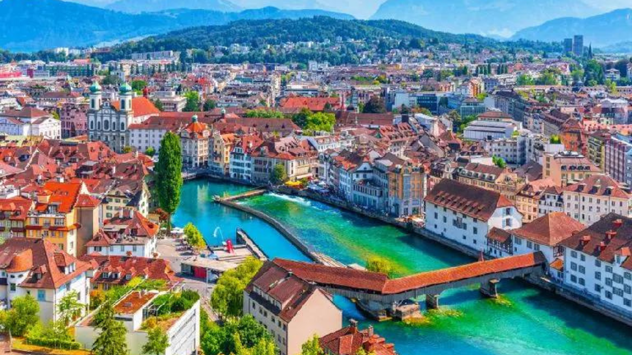 ప్రపంచంలోను అత్యుత్తమ దేశం స్విస్‌.. మూడో ఏడాది అగ్రస్థానంలో స్విట్జర్లాండ్‌