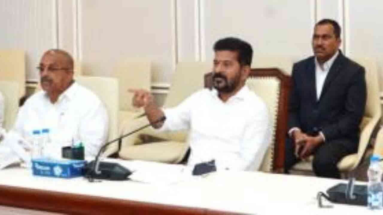 తెలంగాణ రైతులకు శుభవార్త.. లక్ష లోపు రుణాలు మాఫీ నేడే 