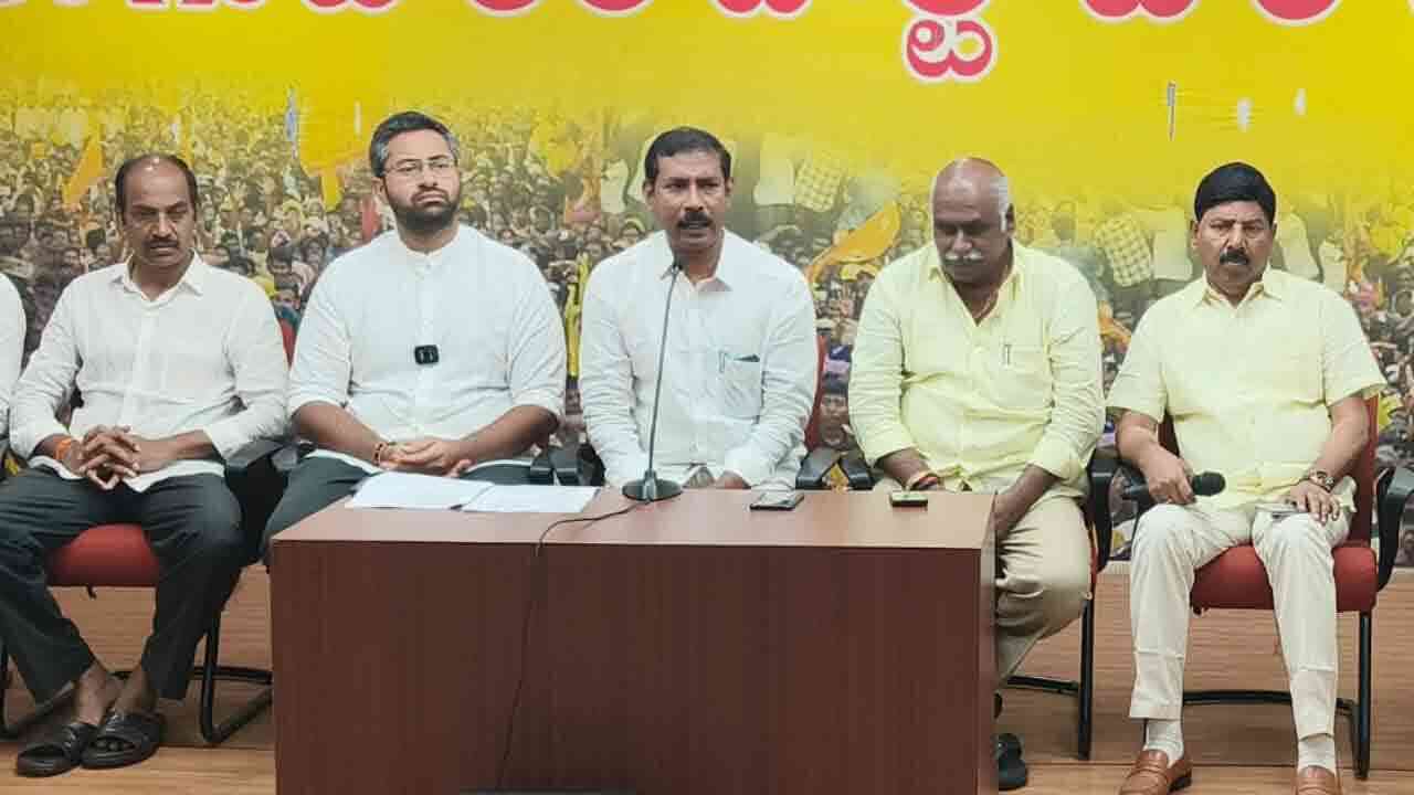  వైఎస్ జగన్ పై విశాఖ టిడిపి నేతలు ఆగ్రహం.. శవ రాజకీయాలు మానాలంటూ హితవు