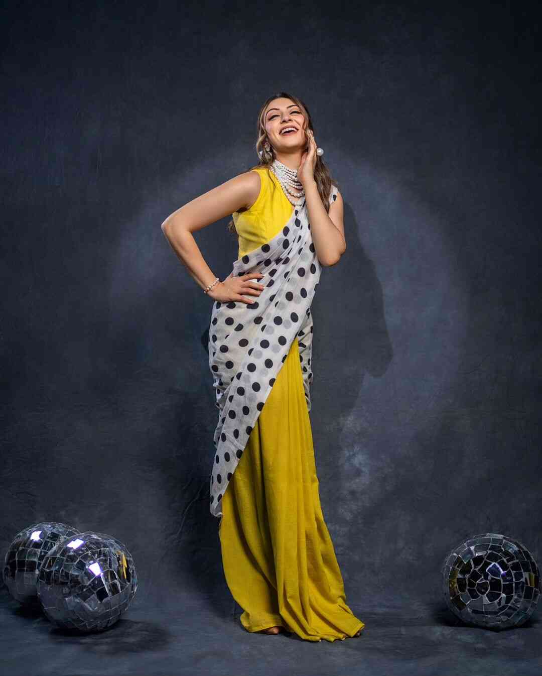  Hansika Motwani