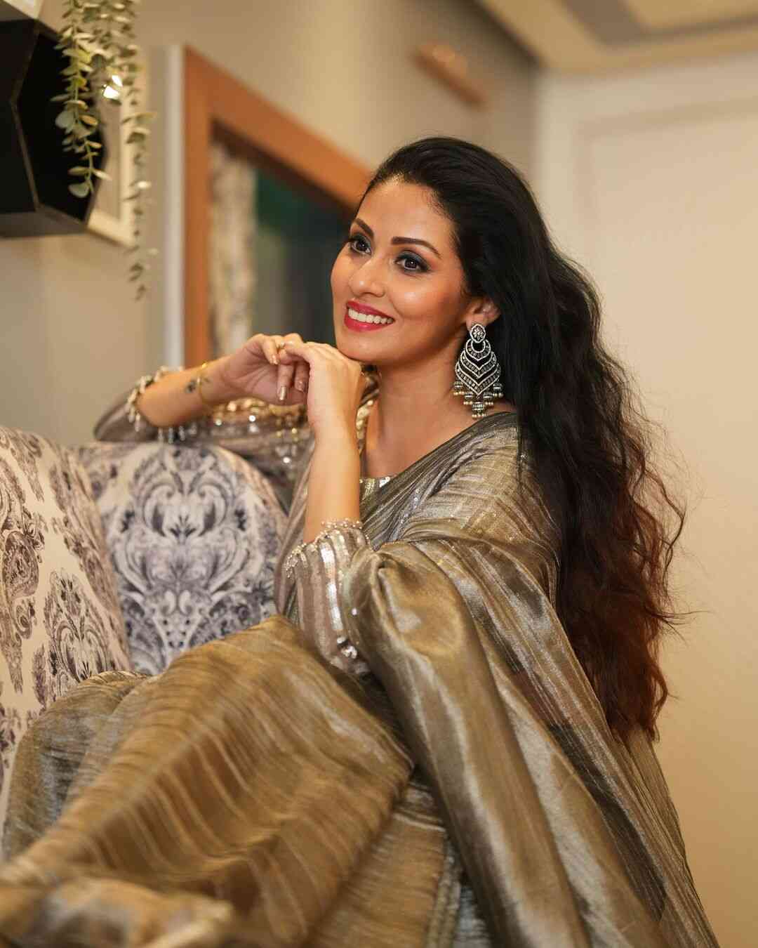 Sadha