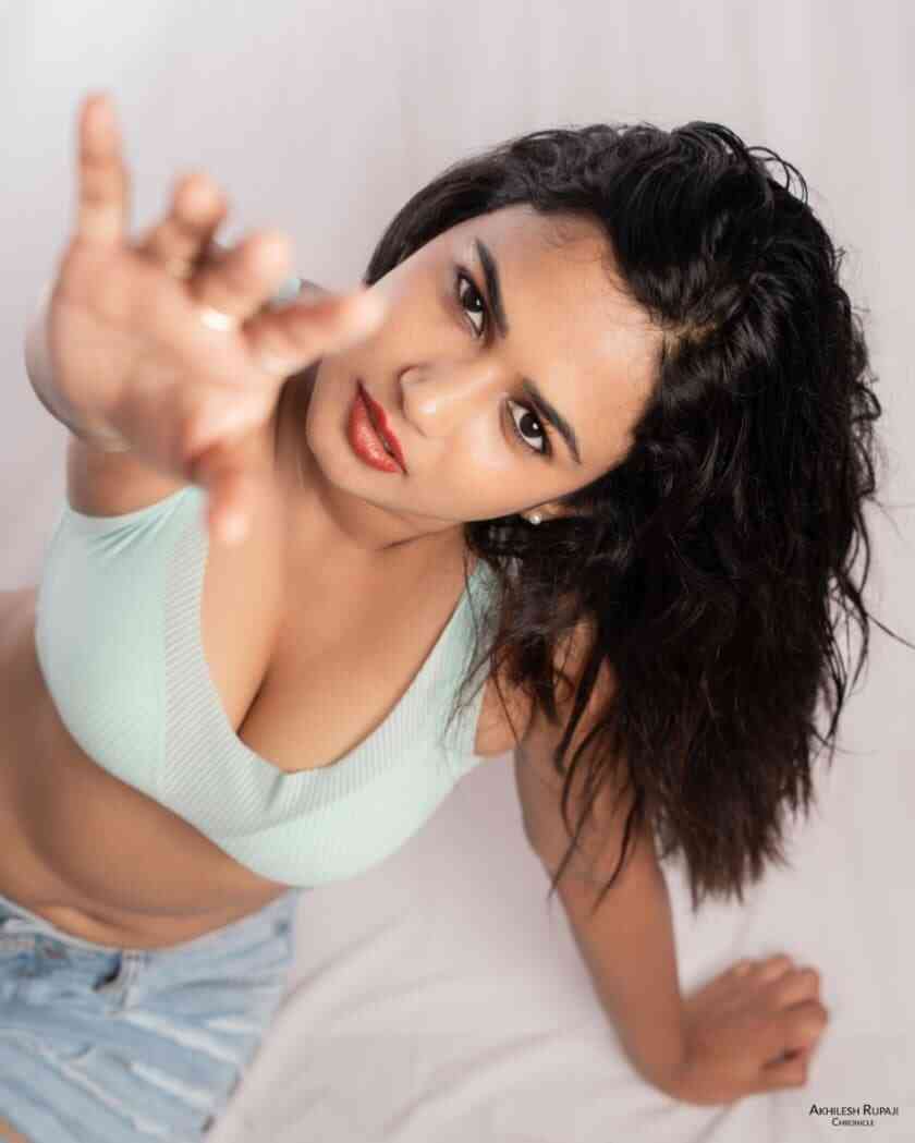 Ariyana glory