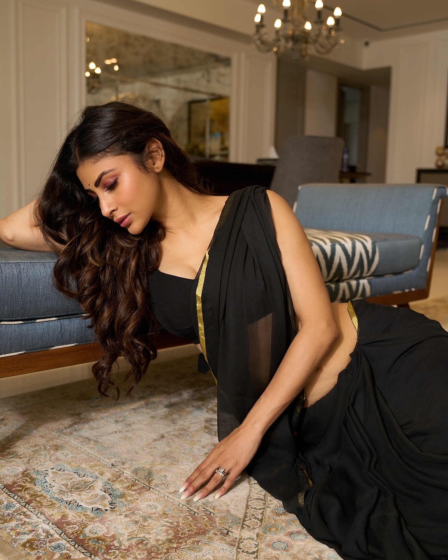Mouni roy