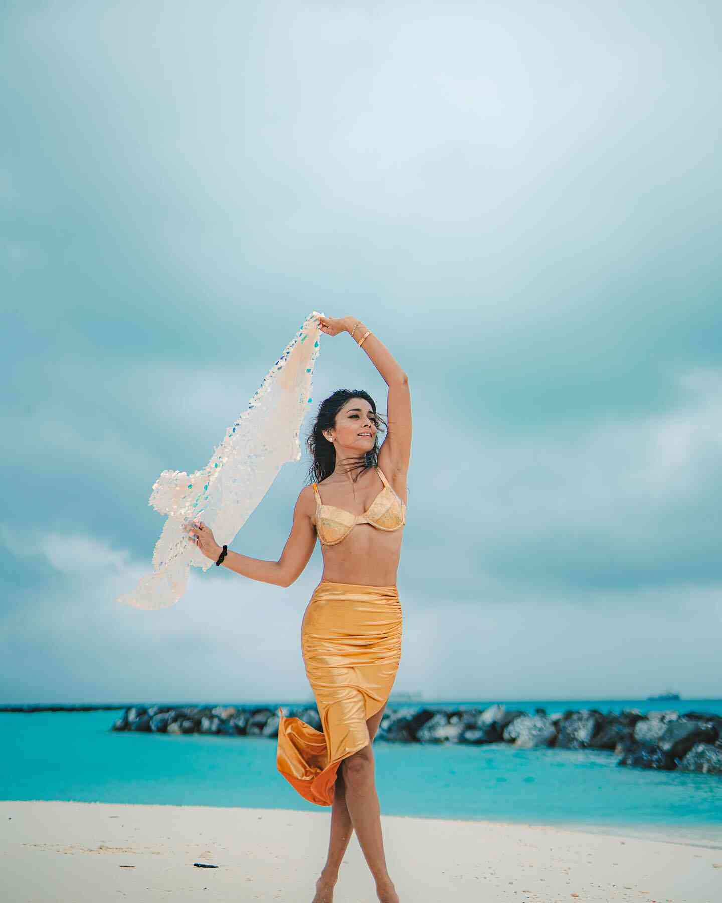 shriya saran