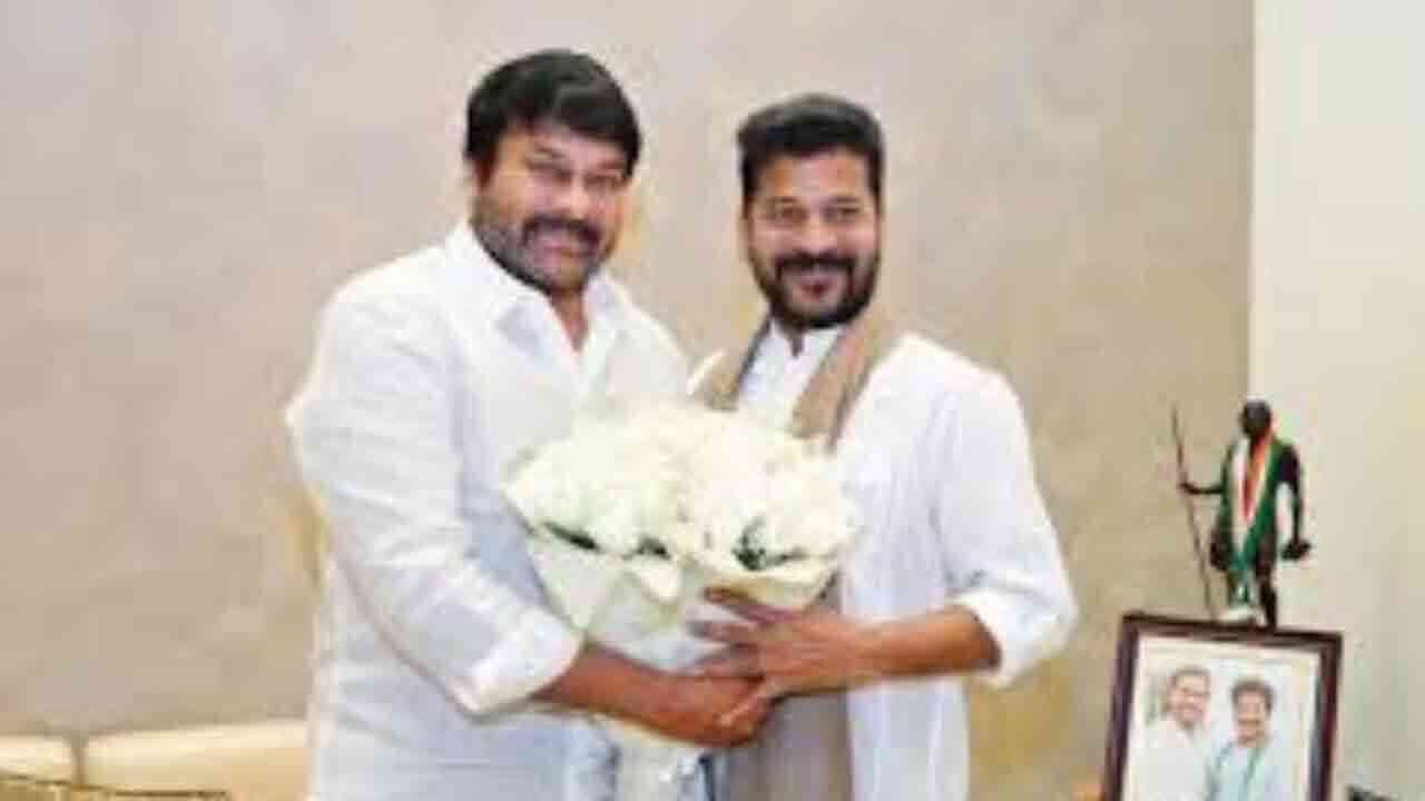 టాలీవుడ్‌పై ఆగ్రహాన్ని వ్యక్తం చేసిన రేవంత్‌ రెడ్డి.. కారణం అదేనా..!