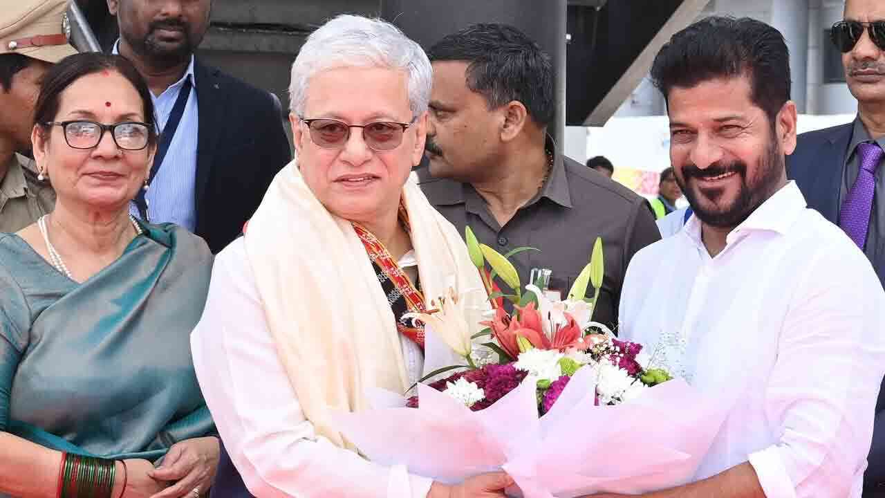 తెలంగాణ నూతన గవర్నర్‌ జిష్ణుదేవ్ వర్మకు ఘనస్వాగతం