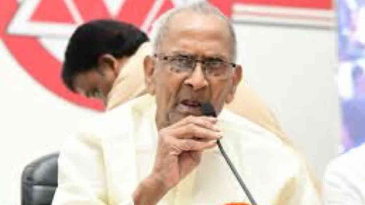 కూటమి ప్రభుత్వంలో హరి రామ జోగయ్య చిచ్చు రాజేస్తున్నారా.? ఆ వ్యాఖ్యల వెనుక ఉద్దేశ్యం ఏంటి.?