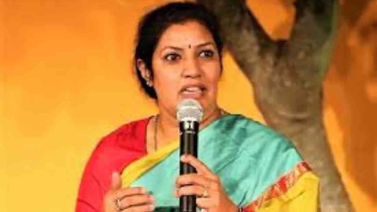 వైసిపి ఐదేళ్ల పాలనపై జగన్ ఆత్మ పరిశీలన చేసుకోవాలి : పురందేశ్వరి 