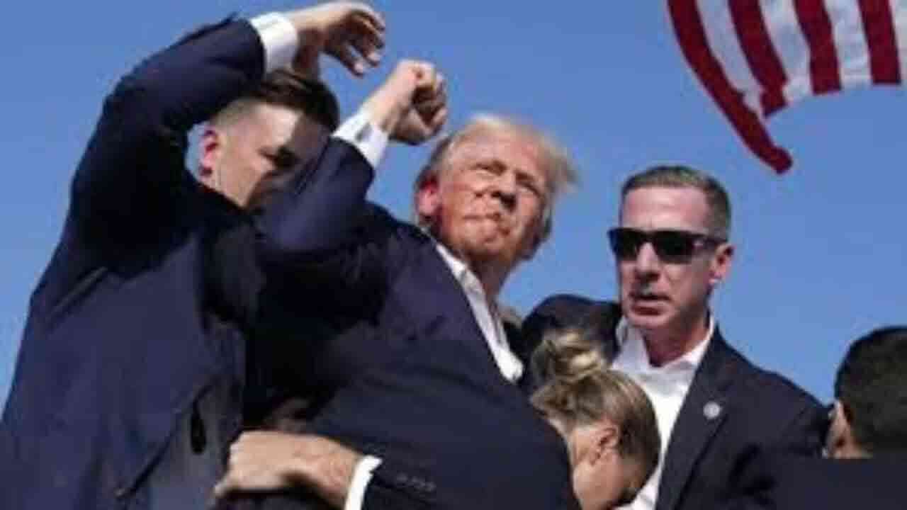 అమెరికా మాజీ అధ్యక్షులు ట్రంప్ పై హత్యాయత్నం.. కాల్పులు జరిపిన దుండగులు 