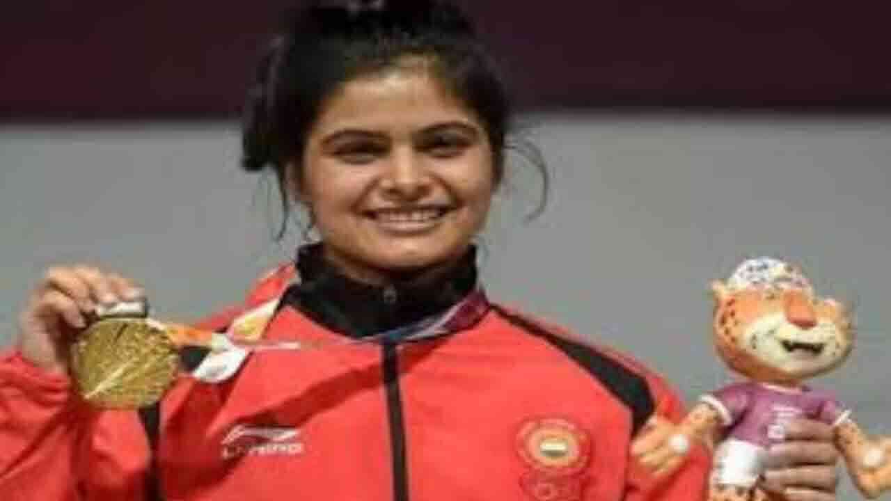 పారిస్‌ ఒలింపిక్స్‌లో భారత్‌కు తొలి పతకం.. షూటింగ్‌లో సత్తా చాటిన మనుబాకర్‌