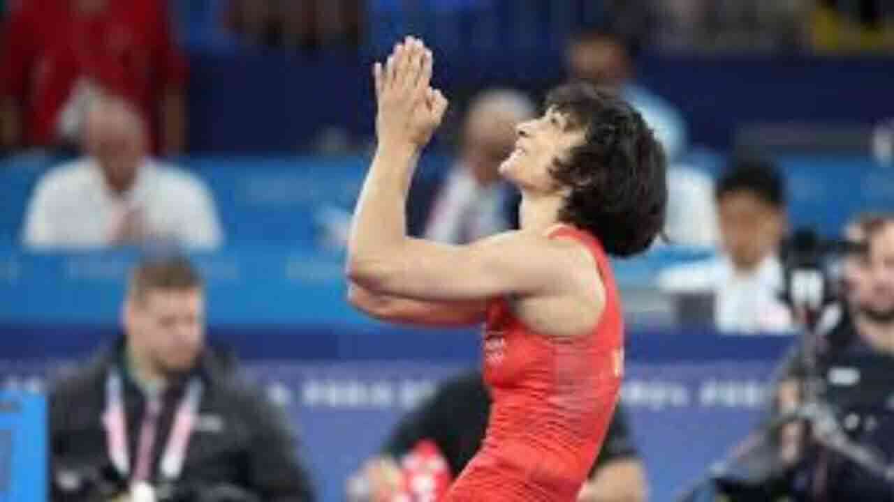 ఈ నెల 13న వినేశ్ ఫొగాట్ చేసి తీర్పు.. ఆసక్తిగా ఎదురుచూస్తున్న యావత్ క్రీడాలోకం 