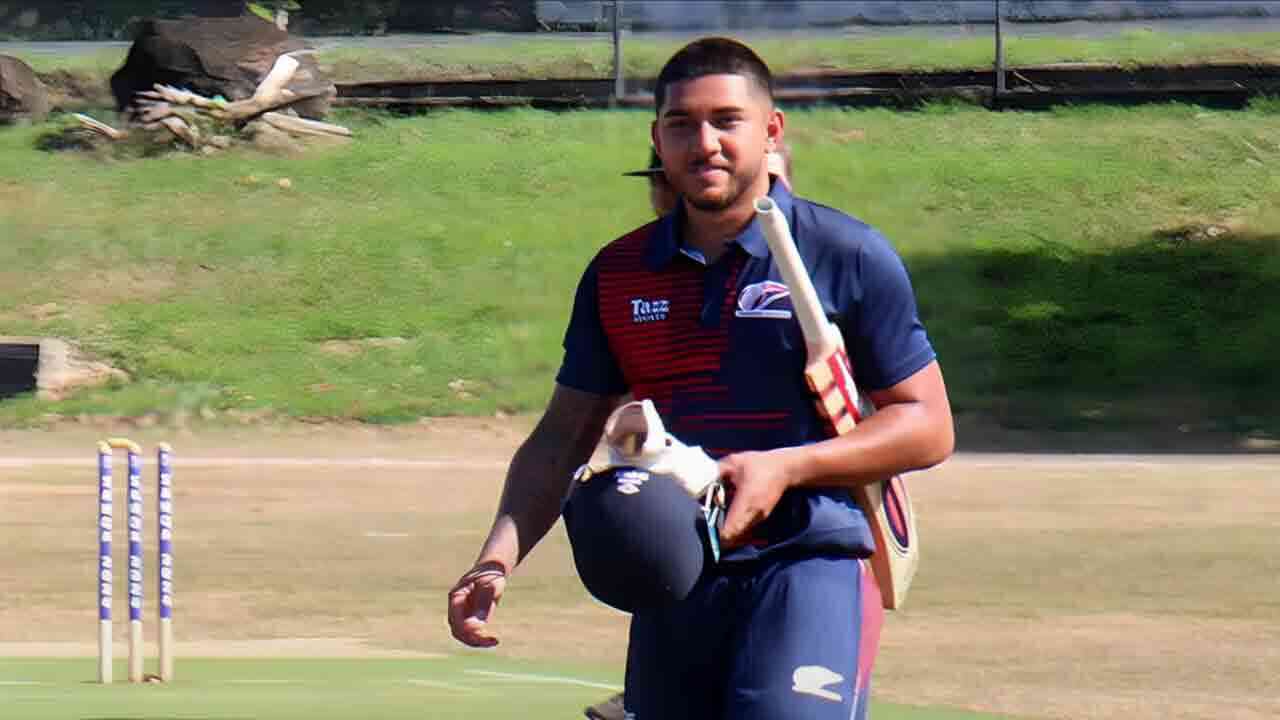 అంతర్జాతీయ క్రికెట్లో ప్రపంచ రికార్డు.. ఒకే ఓవర్లో 39 పరుగులు 