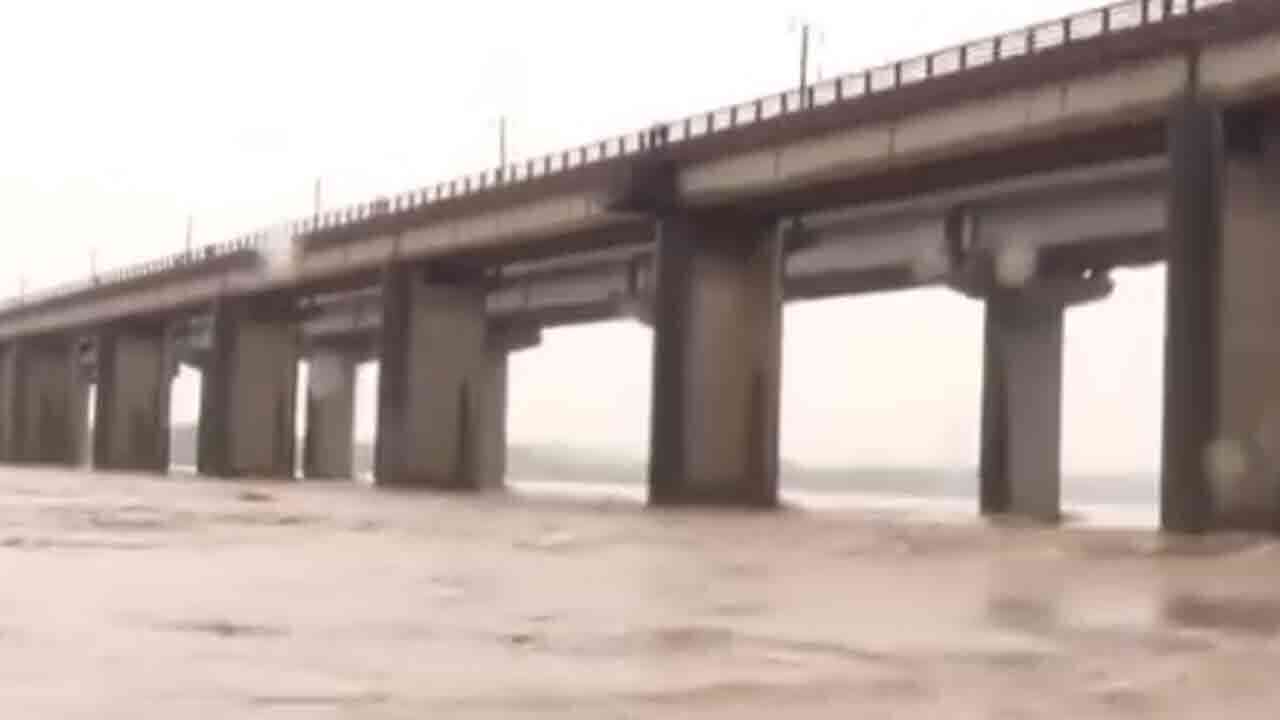 Badrachalam | భద్రాచలంలో హై అలర్ట్.. మొదటి ప్రమాద హెచ్చరిక జారీ