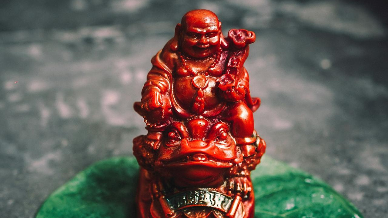 లాఫింగ్ బుద్ధను ఇంట్లో ఈ దిక్కున పెడితే అదృష్టం.. ఐశ్వర్యం పొంగిపొర్లుతుంది
