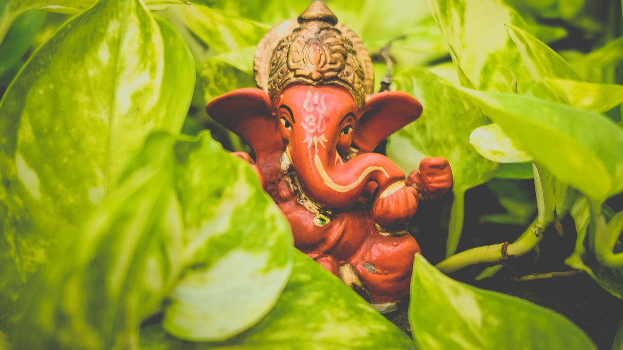 Ganesh Chaturthi 2024: గణేష్ చతుర్థి నాడు ఈ గణేష్ మంత్రాన్ని పఠిస్తే జీవితం బంగారుమయం