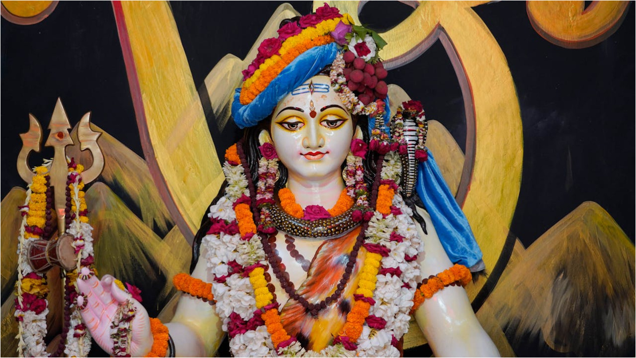 sravana masam 2024:నేడు శ్రావణ మాసం తొలి సోమవారం..శివుడిని ఇలా పూజిస్తే మీ కోరికలన్నీ నెరవేరుతాయి 