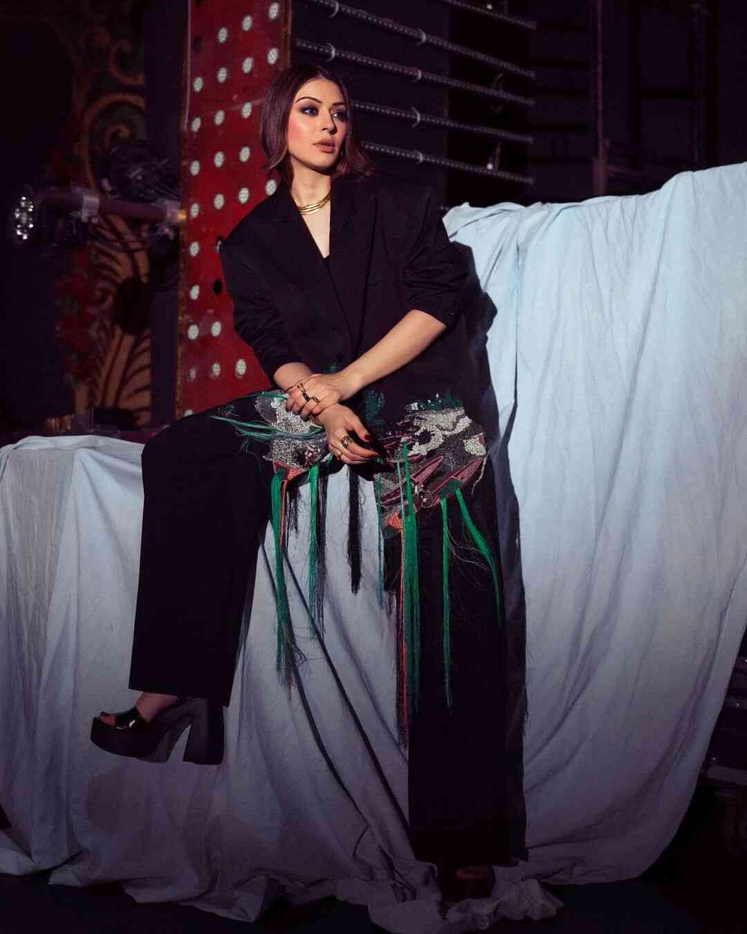  Hansika Motwani