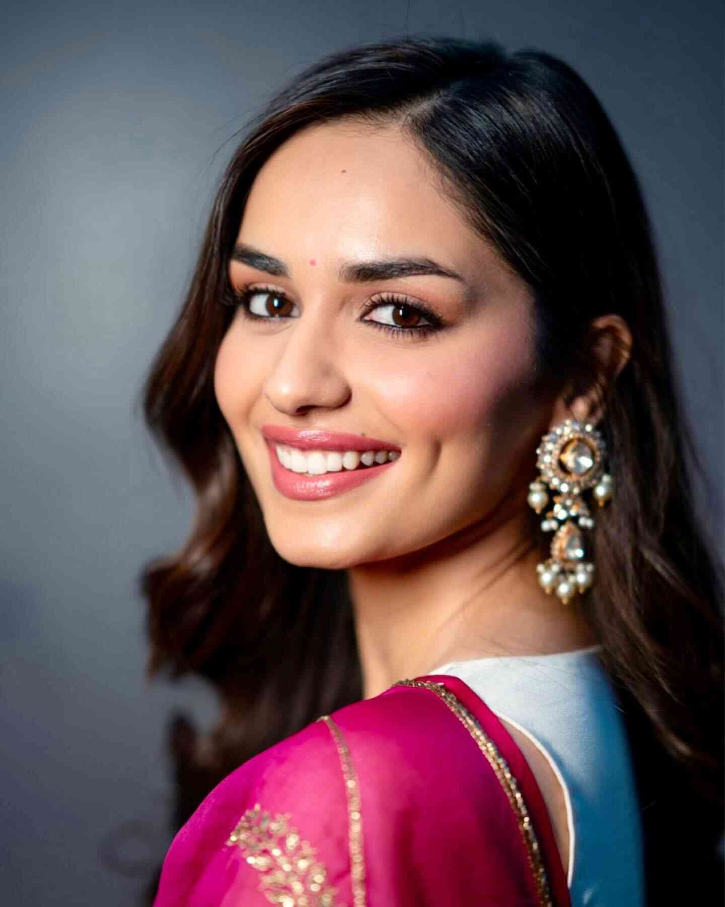 Manushi Chhillar