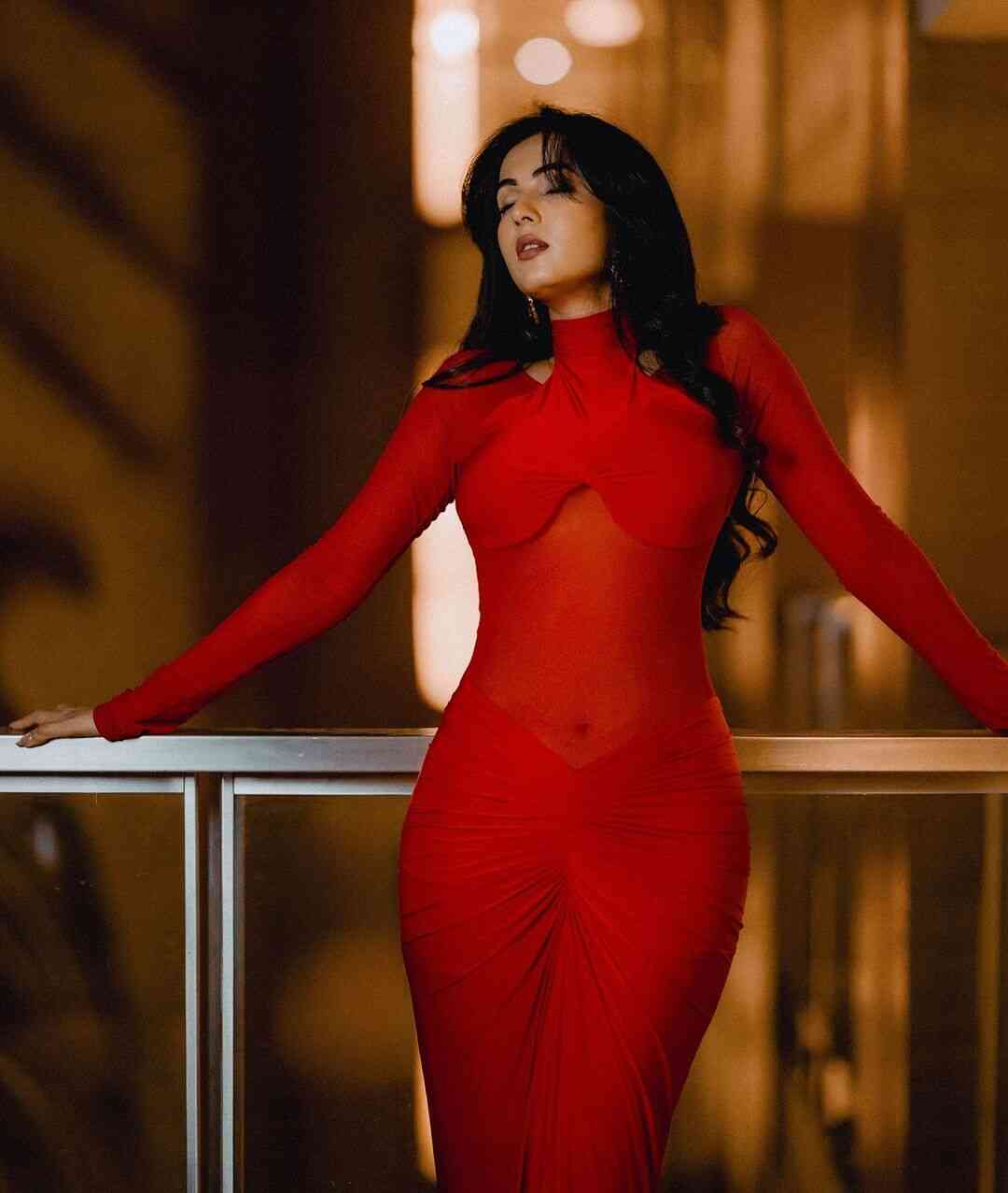  sonal chauhan