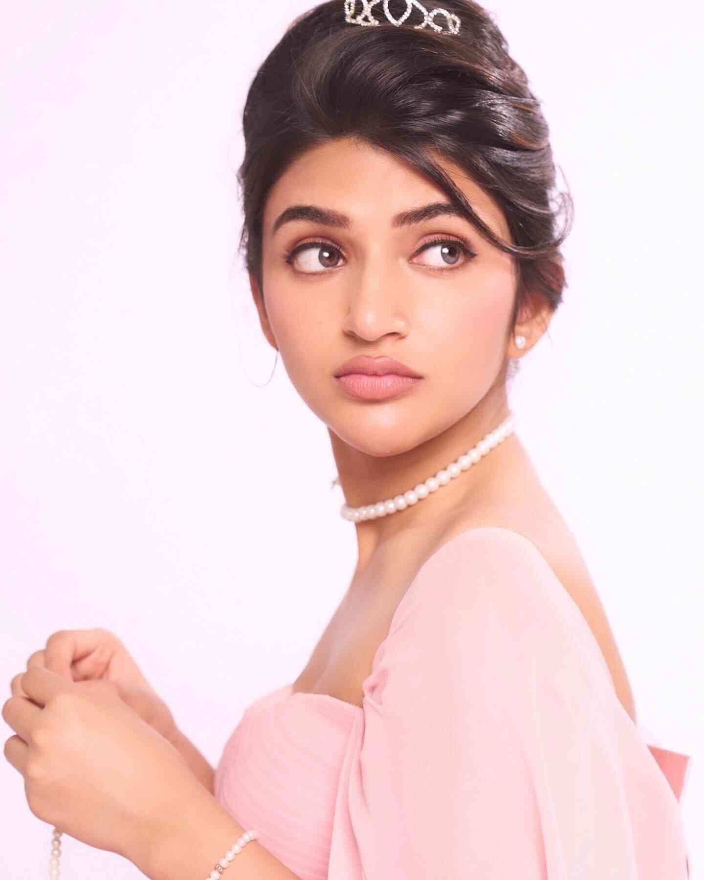 Sreeleela Hot