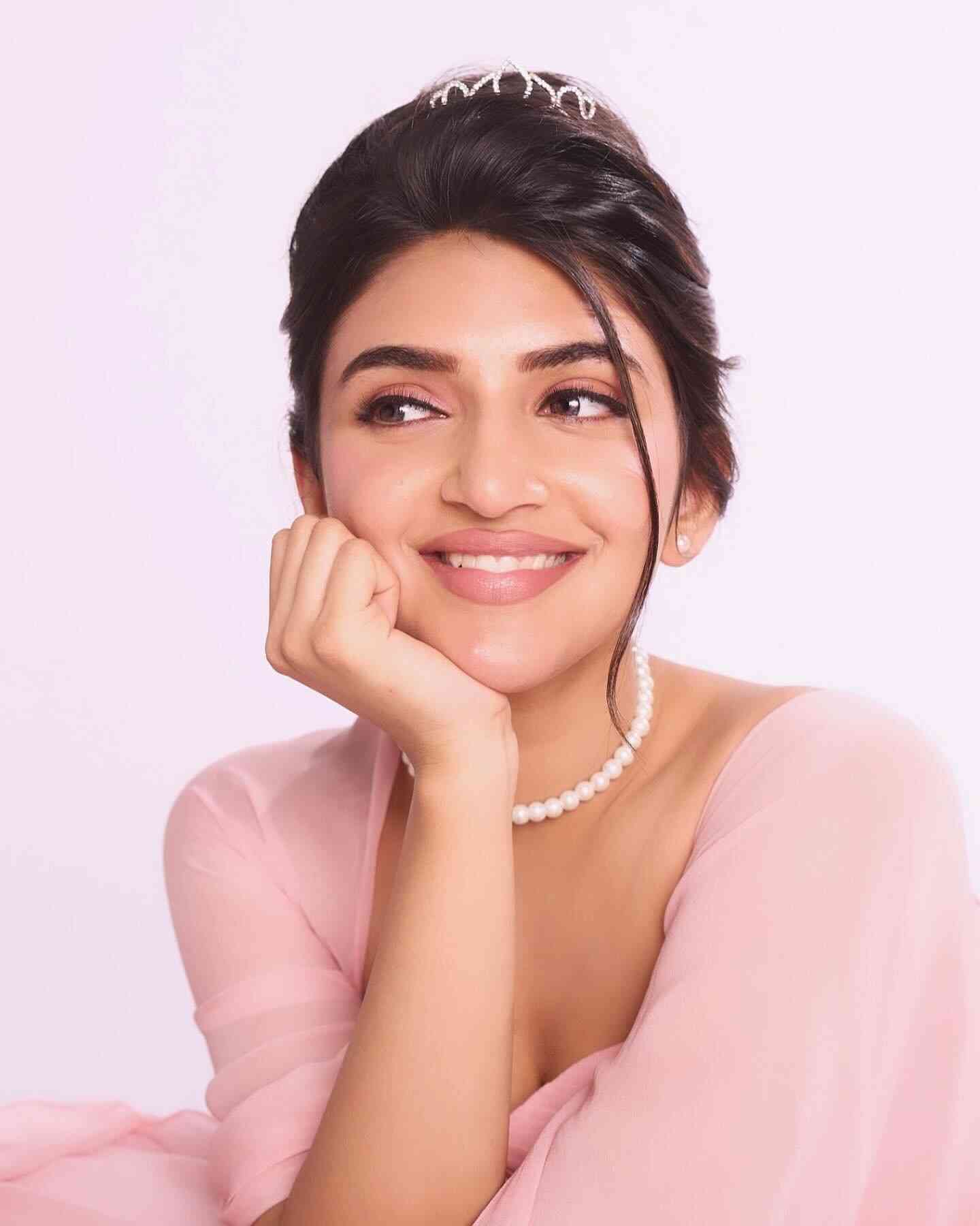 Sreeleela Hot